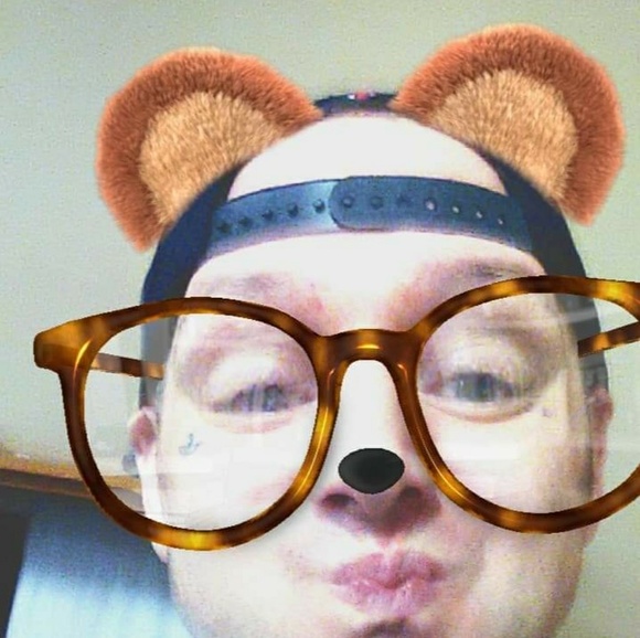 Meet your Posher, Zachary - Picture 6 of 8